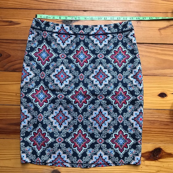 Talbots Red White Blue Pencil Skirt Bundle, EUC, 6P - Picture 12 of 16